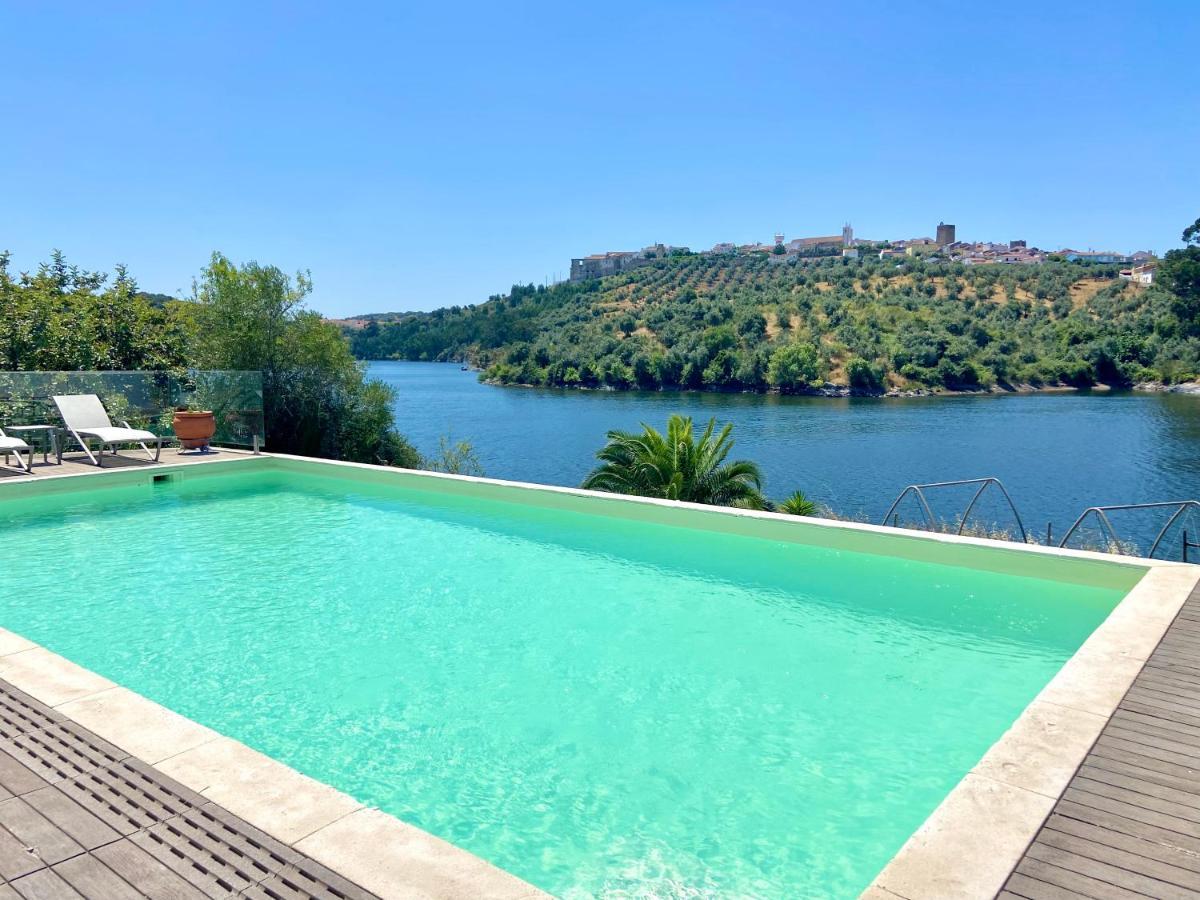 Bed and Breakfast Montes de Charme  Avis Exterior foto