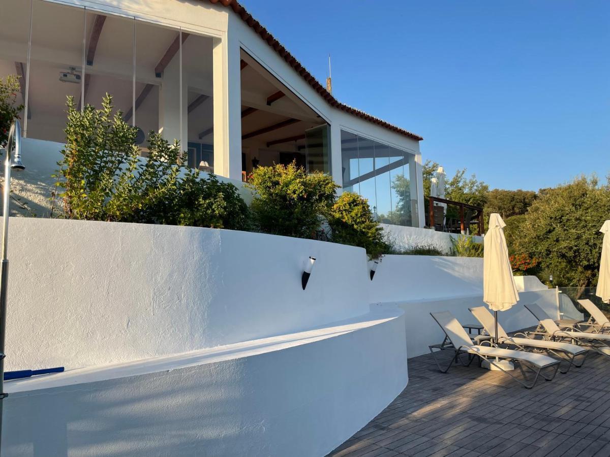 Bed and Breakfast Montes de Charme  Avis Exterior foto